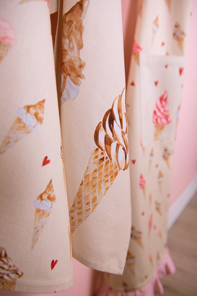 Clayre & Eef Theedoek 50x70 cm Beige Roze Katoen Rechthoek Ijsjes Keukenhanddoek